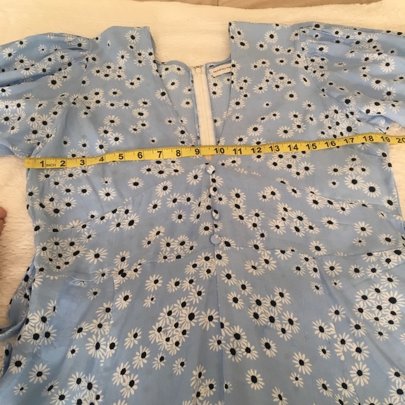 REVOLVE Faitfull the Brand Floral Dress size 8 - Picture 6 of 10